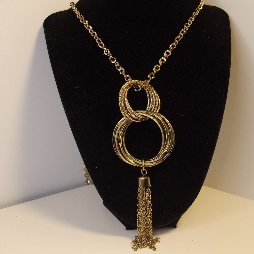 Gold Circles Hoops Pendant Necklace